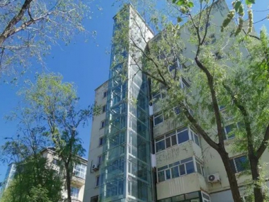 企業上門加裝電梯？免費背后當心有坑